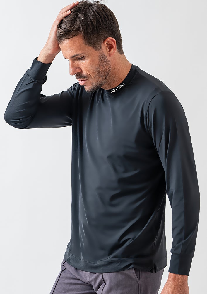 AKM PLUS】L/S CREW NECK LOGO-BLACK- | AKM［エイケイエム］公式