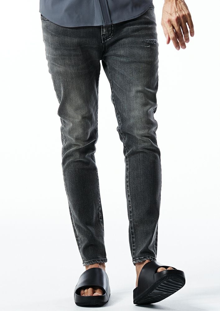 AKM】HIGH STRETCH DENIM 5POCKET SKINNY -BLACK HARD USED-