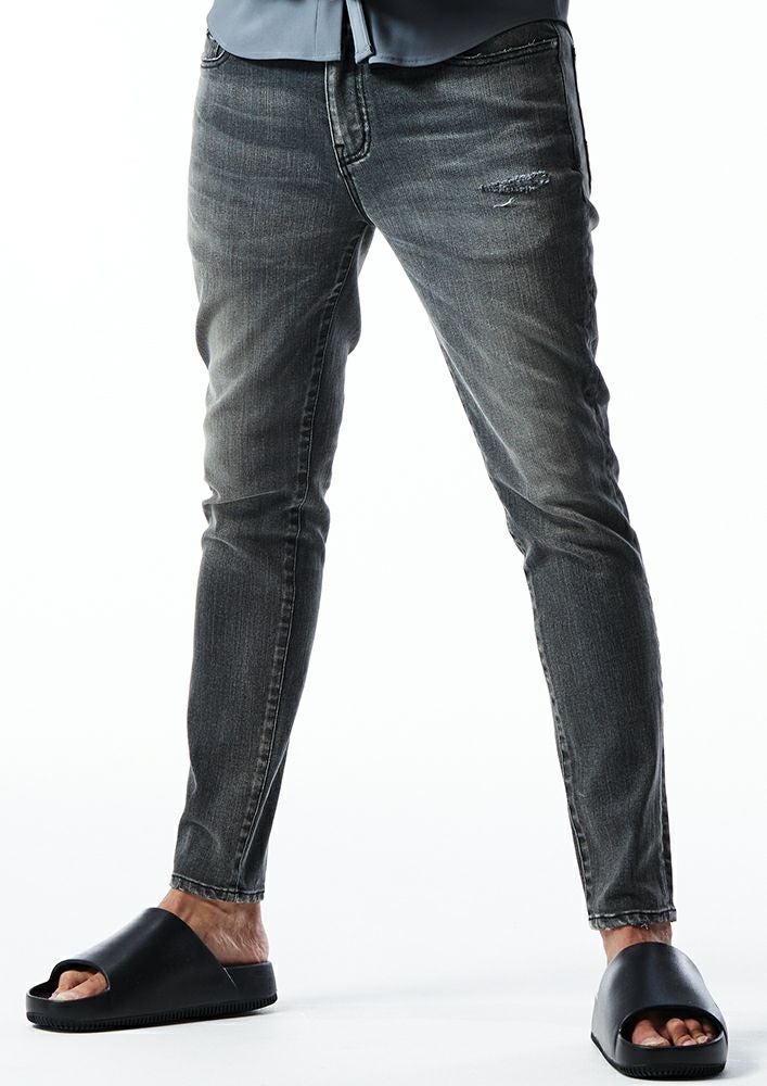 AKM】HIGH STRETCH DENIM 5POCKET SKINNY -BLACK HARD USED-