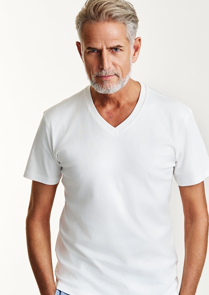 AKM】SUVIN PLATINUM SMOOTH S/S V-NECK -WHITE- | AKM ONLINE STORE