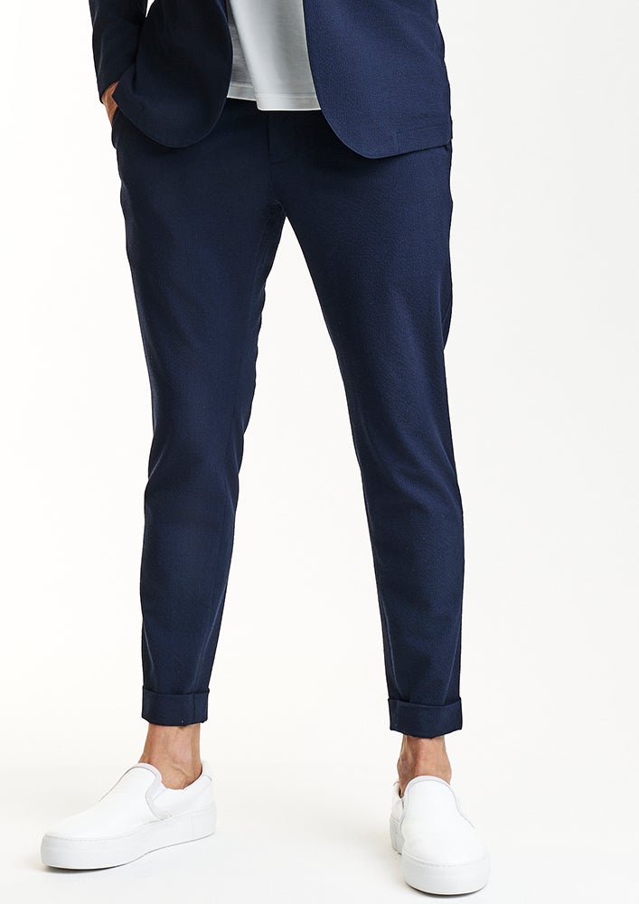 AKM】STRIPE SUCKER STRETCH SWING EASY PANTS - TURN-UP HEM -NAVY